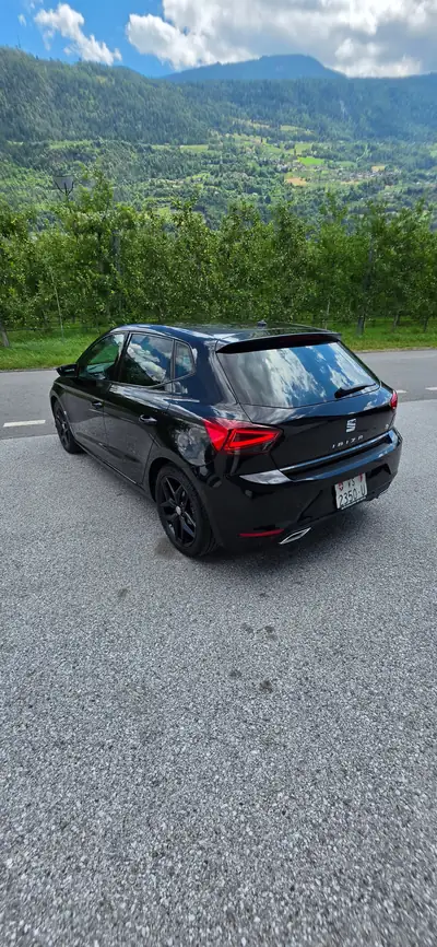 SEAT Ibiza 1.5 TSI FR — Citadine dynamique, moteur turbo performant — intérieur