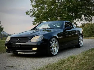Mercedes-Benz SLK 230 Kompressor — Roadster légendaire signé BRABUS, 69'800 km — vista esterna