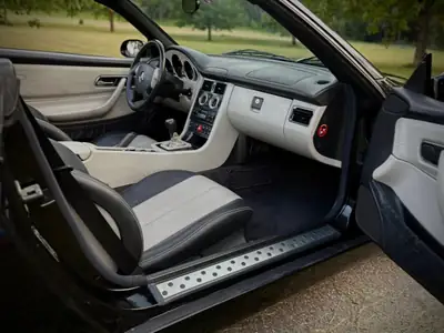 Mercedes-Benz SLK 230 Kompressor — Roadster légendaire signé BRABUS, 69'800 km — cruscotto