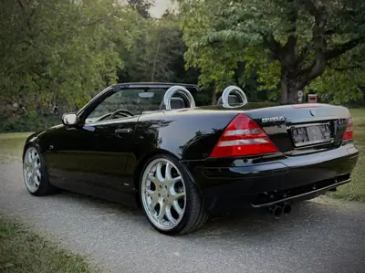 Mercedes-Benz SLK 230 Kompressor — Roadster légendaire signé BRABUS, 69'800 km — interni