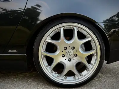 Mercedes-Benz SLK 230 Kompressor — Roadster légendaire signé BRABUS, 69'800 km — Miniatura 10