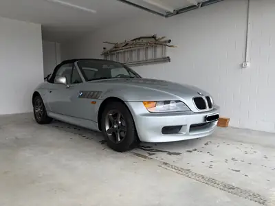 BMW Z3 1.9i Roadster — Cabriolet des années 90, moteur essence fiable — arrière