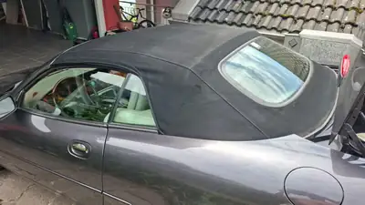 Jaguar XK8 2000 — Cabriolet légendaire, 284 ch et design intemporel — Miniature 10