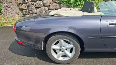 Jaguar XK8 2000 — Cabriolet légendaire, 284 ch et design intemporel — Miniature 15