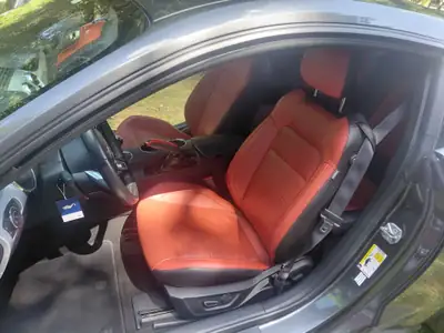Ford Mustang 2.3 EcoBoost — Coupé sportif légendaire, moteur optimisé 317 ch — Miniature 8