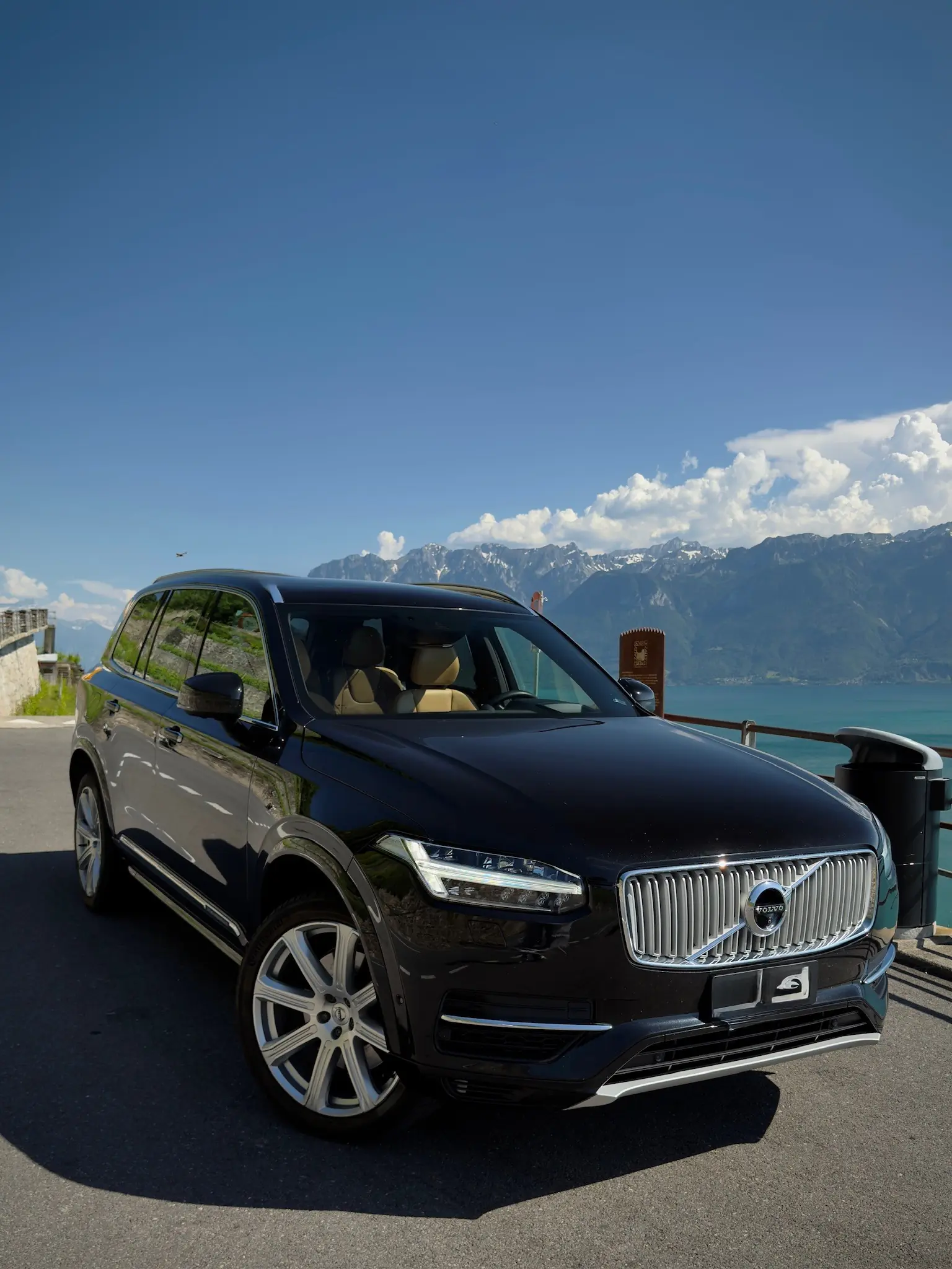 Volvo XC90 T8 Twin Engine AWD — SUV 7 places hybride rechargeable, finition Inscription premium