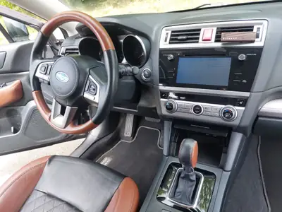 Subaru Outback 2.0 D Swiss — SUV familial diesel, transmission CVT, sans sinistre — dettaglio