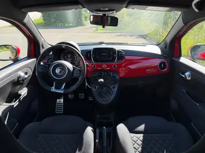 Fiat 500 Abarth 595 1.4 Turbo — Sportivité italienne authentique, seulement 49'000 km — dettaglio