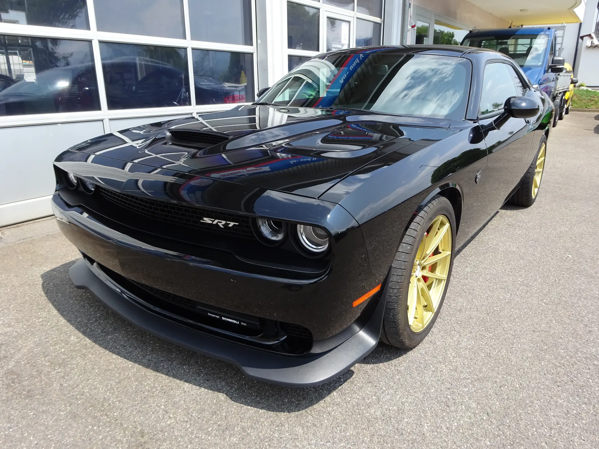 Dodge Challenger Hellcat 2017 — Muscle-car américain 717 ch, état impeccable