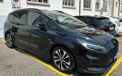 Ford S-MAX 2.0 TDCi 190 ST-Line 4x4 — Monospace premium 7 places, diesel performant — fianco