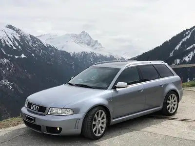 Audi RS4 2.7 V6 Biturbo Quattro — Break sportif de 2001, 380 ch purs — Außenansicht