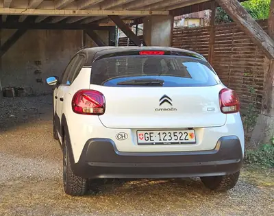 Citroën C3 1.2 PureTech Shine — Citadine fiable, courroie neuve, faible kilométrage — cruscotto