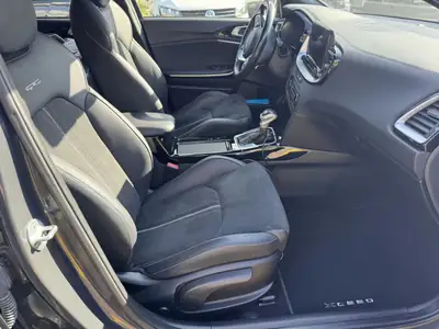 Kia XCeed 1.6 T-GDi GT-Line — SUV dynamique 204 PS, peu kilométré, garantie usine — intérieur