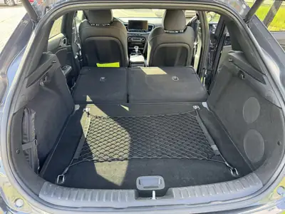 Kia XCeed 1.6 T-GDi GT-Line — SUV dynamique 204 PS, peu kilométré, garantie usine — tableau de bord