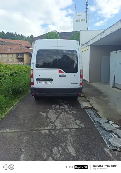 Renault Master 2.3 dCi 180 TwinTurbo — 9 places, moteur biturbo puissant, 74'000 km seulement — interni