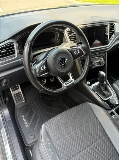 VW T-ROC 2.0 TDI SCR Sport DSG 4motion — SUV compact robuste, 67'800 km — Miniatur 8