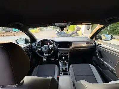 VW T-ROC 2.0 TDI SCR Sport DSG 4motion — SUV compact robuste, 67'800 km — Miniatur 7