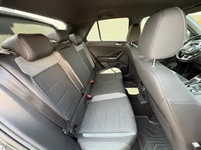 VW T-ROC 2.0 TDI SCR Sport DSG 4motion — SUV compact robuste, 67'800 km — Miniatur 10