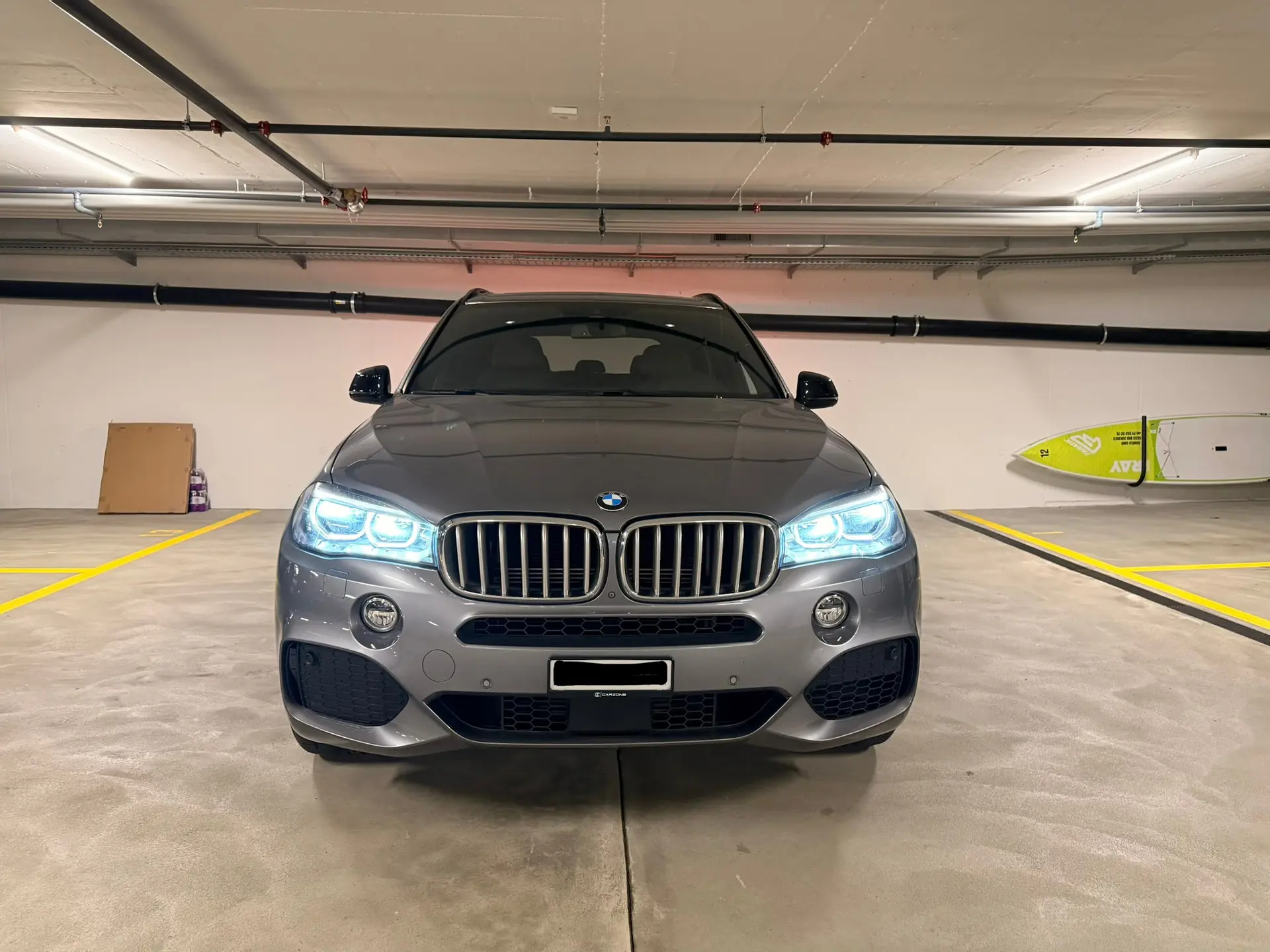 BMW X5 xDrive40e — SUV hybride rechargeable, 157 000 km, sans sinistre — vue extérieure