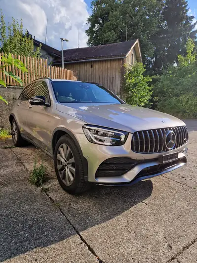 Mercedes-Benz GLC 43 AMG — SUV performance 390 ch, 49 000 km seulement — tableau de bord