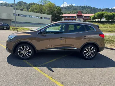 Renault Kadjar 1.2 16V Bose — SUV compact fiable, sans accident, 102 000 km — Innenraum