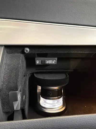 Mercedes-Benz C 63 S AMG — Performance brute, 510 ch et 66 500 km seulement — Detail