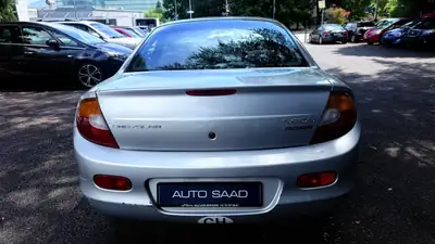Chrysler Neon 2.0 LE — Berline compacte fiable, très bon état, sans sinistre — detail