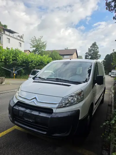 Citroën Jumpy 1.6 HDI 90 — Utilitaire fiable, 109'000 km, attelage inclus — dettaglio