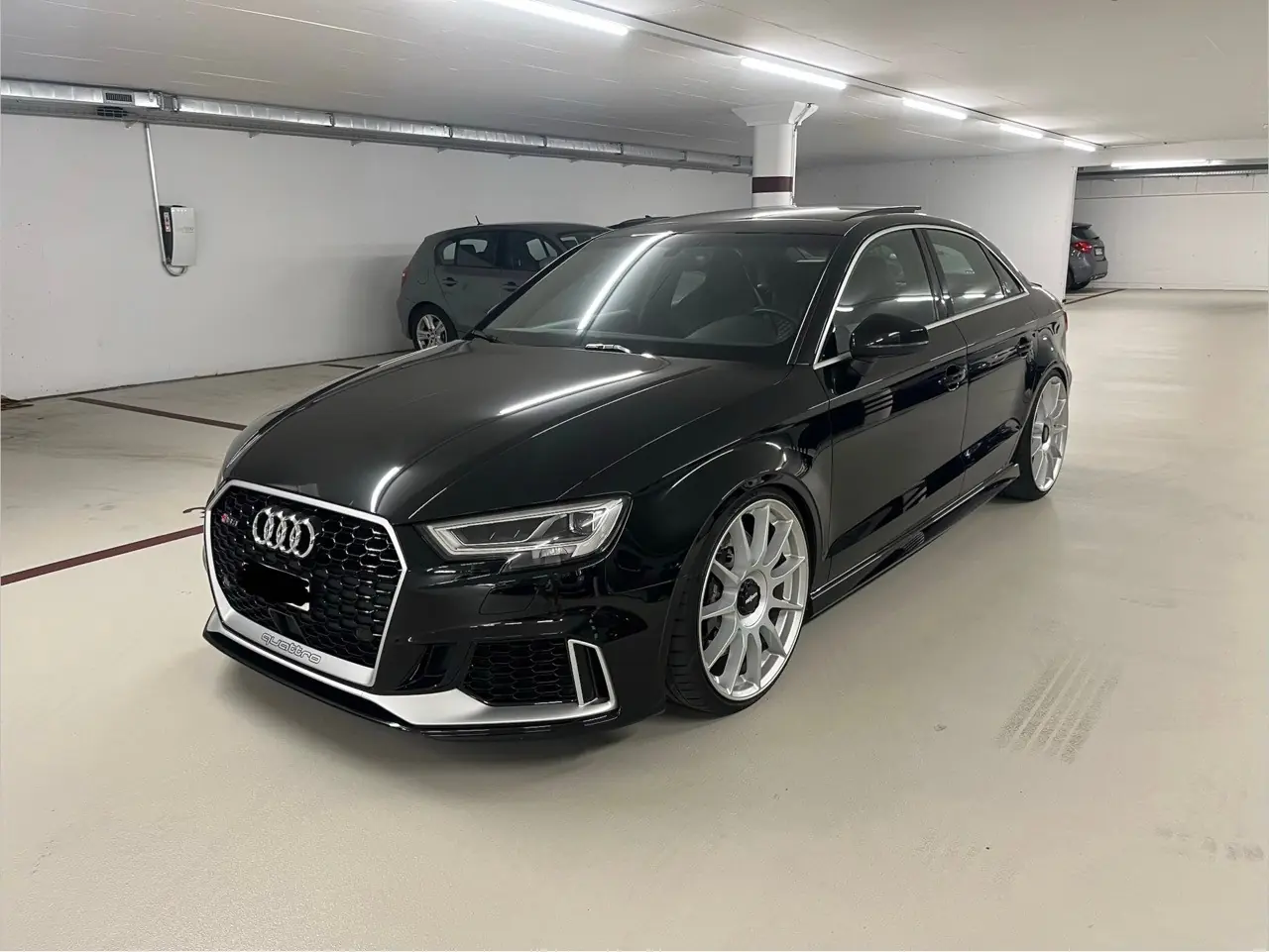 Audi RS3 2017 occasion Dübendorf — 1