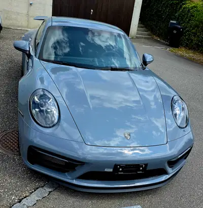 Porsche 911 Carrera GTS PDK — Coupé sportif haute performance, 11'000 km seulement — côté