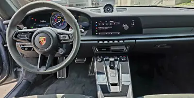 Porsche 911 Carrera GTS PDK — Coupé sportif haute performance, 11'000 km seulement — détail