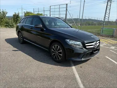 Mercedes-Benz C 200 Swiss Star 4Matic — Break élégant, transmission intégrale, 81'000 km — vue extérieure
