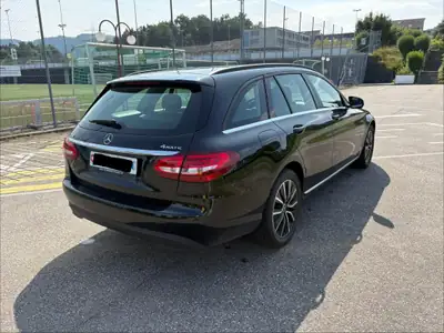 Mercedes-Benz C 200 Swiss Star 4Matic — Break élégant, transmission intégrale, 81'000 km — côté
