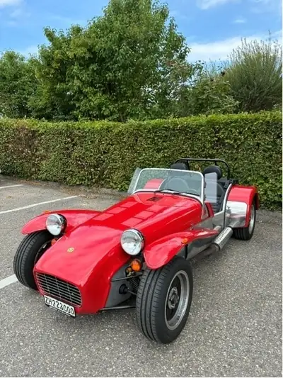 Caterham Super Seven 1.61 — Roadster légendaire de 1987, authentique et performant — vue extérieure