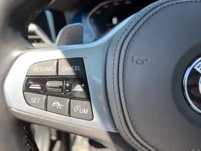 BMW 320d xDrive Touring M Sport — Diesel hybride 48V, faible kilométrage, garantie inclusive — Thumbnail 15