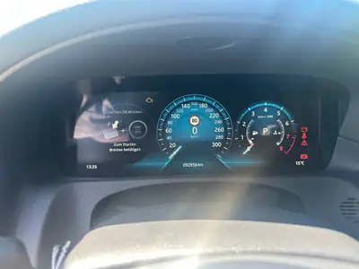 Jaguar XF 2.0 T R-Sport — Berline sportive élégante, 94'000 km seulement — Miniatura 15