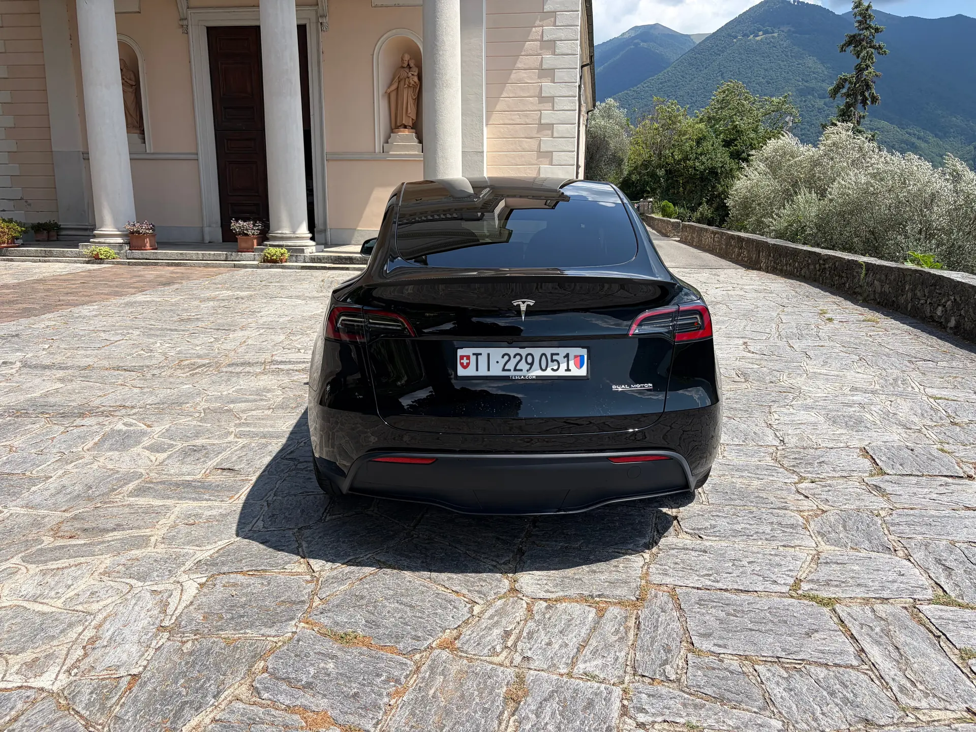 Tesla Model Y 2024 occasion Lugano — 4