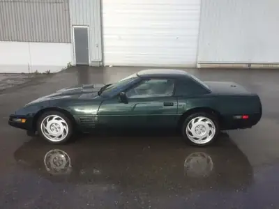 Chevrolet Corvette C4 LT1 1992 — Cabriolet américain légendaire, moteur V8 muscle car — rear view