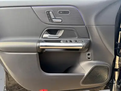 Mercedes-Benz GLA 250 Swiss Star Progressive — SUV compact hybride 4MATIC, quasi neuf — Thumbnail 15