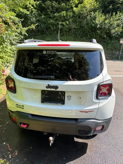Jeep Renegade 2.0 CRD 170 Trailhawk AWD — SUV compact diesel robuste, 60'000 km — côté