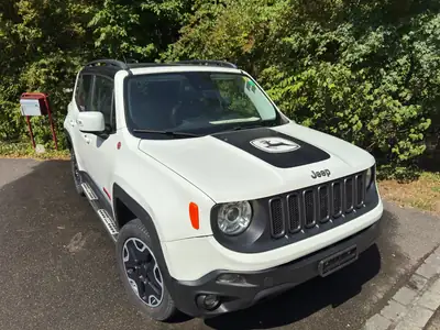 Jeep Renegade 2.0 CRD 170 Trailhawk AWD — SUV compact diesel robuste, 60'000 km — vue extérieure