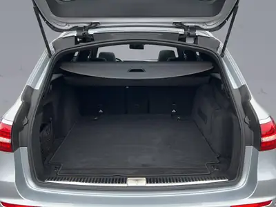 Mercedes-Benz E 53 AMG 4matic+ Kombi — Berline sport hybride, 57 500 km seulement — Thumbnail 18