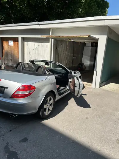 Mercedes-Benz SLK 200 Kompressor — Cabriolet sportif affranchi, 185 000 km, sans sinistre — vista posteriore