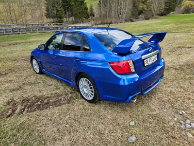 Subaru WRX 2.5 T Sport 2011 — Berline sportive 300 ch, transmission manuelle, 4 roues motrices — Armaturenbrett