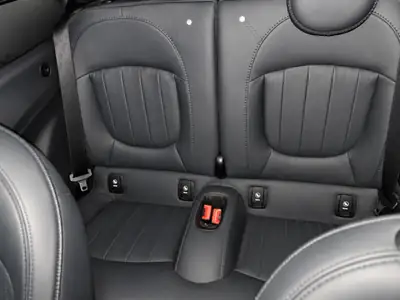 MINI Cabrio 2.0 JCW — Cabriolet sportif 231 ch, peu kilométré — Detail