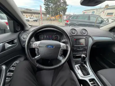 Ford Mondeo Break TDCi 140 ch — Familial diesel automatique, entretien maîtrisé — Thumbnail 11