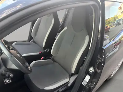 Toyota Aygo 1.0 VVT-i Trend 2021 — Citadine économique, peu kilométrée, équipée — Thumbnail 15
