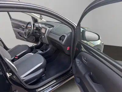 Toyota Aygo 1.0 VVT-i Trend 2021 — Citadine économique, peu kilométrée, équipée — Thumbnail 16