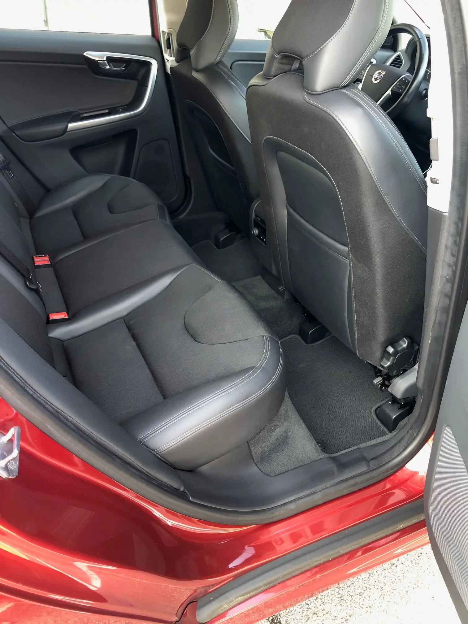 Volvo XC60 2015 occasion Dietfurt — 4