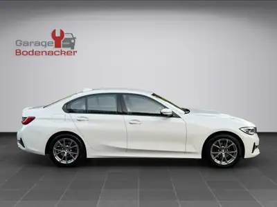 BMW 320d xDrive 48V — Berline diesel sportive avec technologie hybride légère — detail